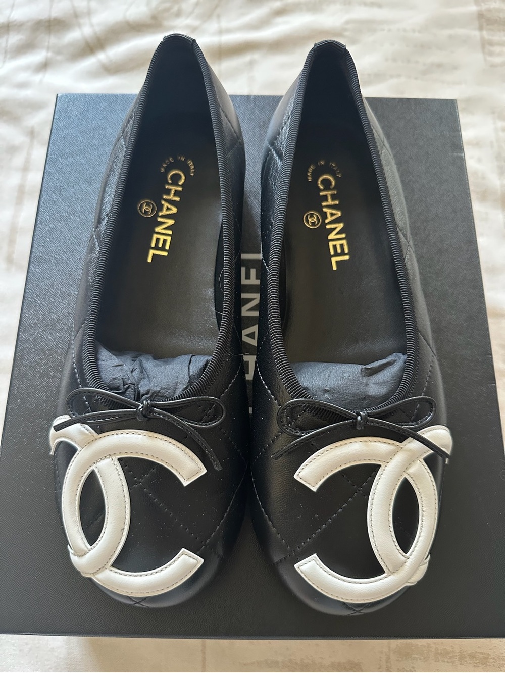 CHANEL 26M Coco beach Cambon Ballet Flats Black with White CC size 39.5